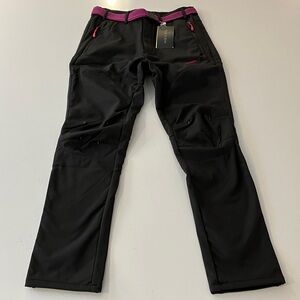 NWT Tofern black and pink snowpants